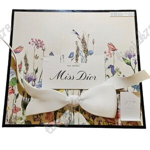 Miss Dior 3D Sign Display